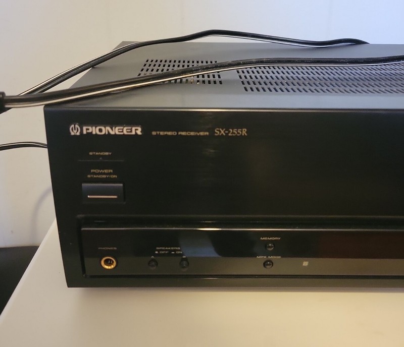 Pioneer Stereo Receiver - Model SX-255R *Tested & Working* No Remote gallery