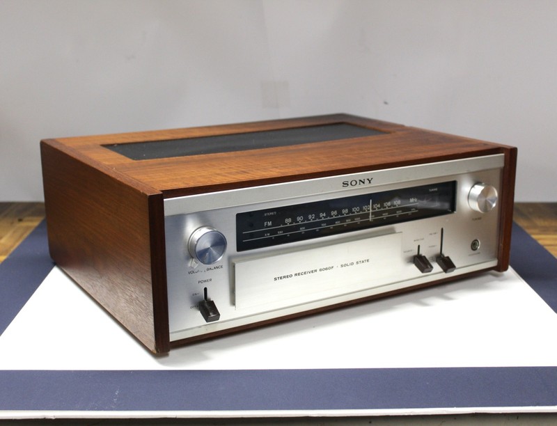 Vintage Classic 1968 SONY STR-6060FW AM/FM Stereo Receiver Audio Legend gallery