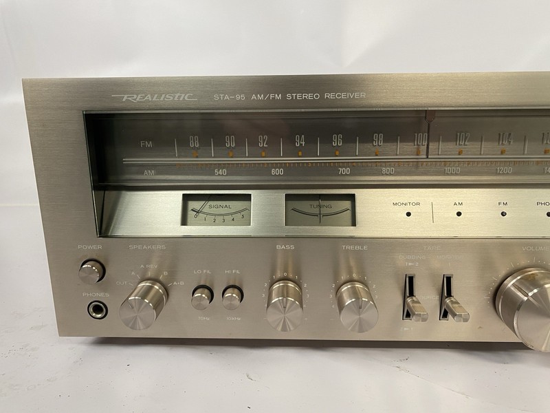 Vintage Realistic STA-95 AM/FM Stereo Receiver - FOR REPAIR *READ* gallery