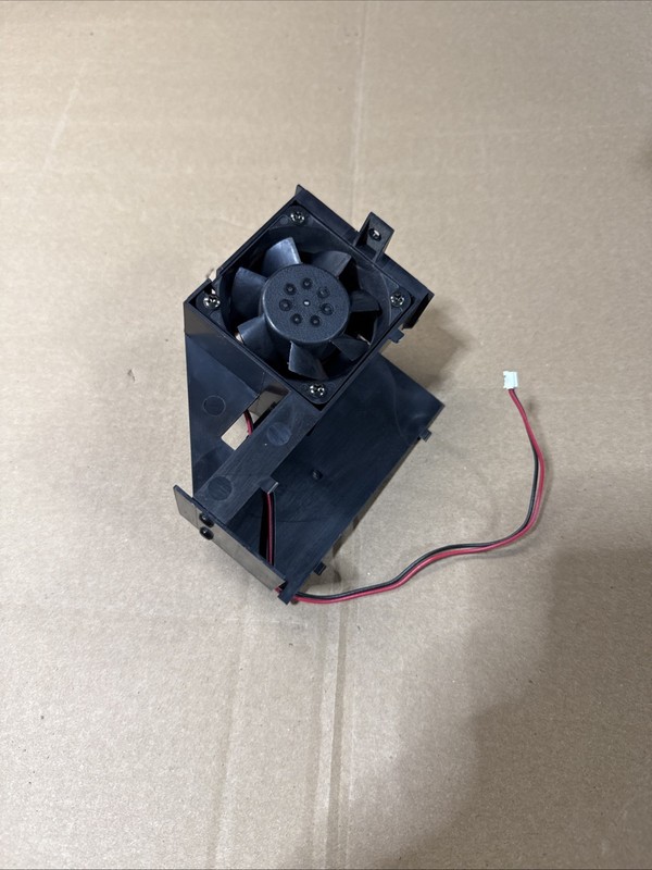 YAMAHA HTR-5660 RECEIVER - NMB FAN ASSEMBLY