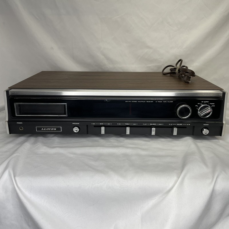 Lloyd’s M780L or M380L (hard to read) AM-FM Stereo Receiver 8 Track Tape – READ