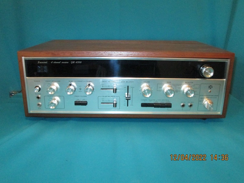 Vintage Sansui QR-4500 Four Channel Receiver (1971-72)