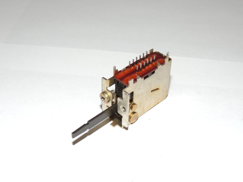 Sansui QRX-9001 AU-9900-A 2 Position 12 Pin Flip Switch 1170870 gallery