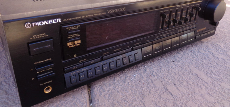 1990 PIONEER VSX-3700S STEREO RECEIVER MADE IN JAPAN TESTED WORKING