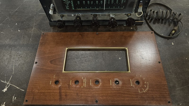 The Fisher Series no. 61 Vacuum Tube FM Receiver Radio With Tubes