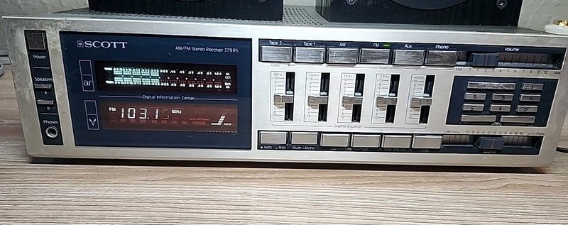 Vintage HH Scott Model 379RS AM/FM Aux Radio Stereo Receiver Tested Works
