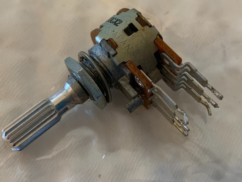 Pioneer SX-3800 Stereo Receiver Parting Out Treble Potentiometer gallery