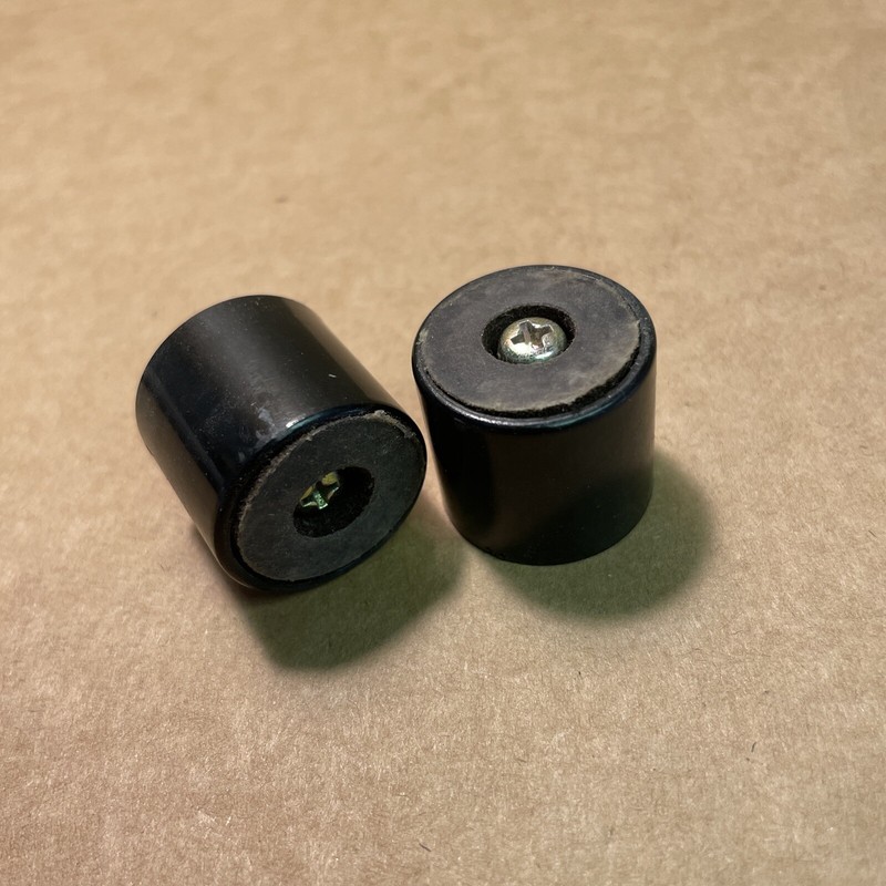 Yamaha CR-420 Stereo Receiver Genuine Parts: 2 (pair) Legs Feet