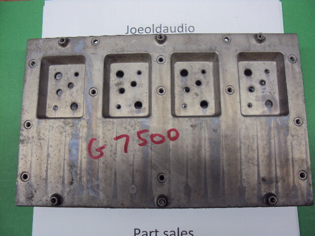 Sansui G7500/G8000 Heat Sink TO3 Transistors Removed. Tested. Parting Out G7500. gallery