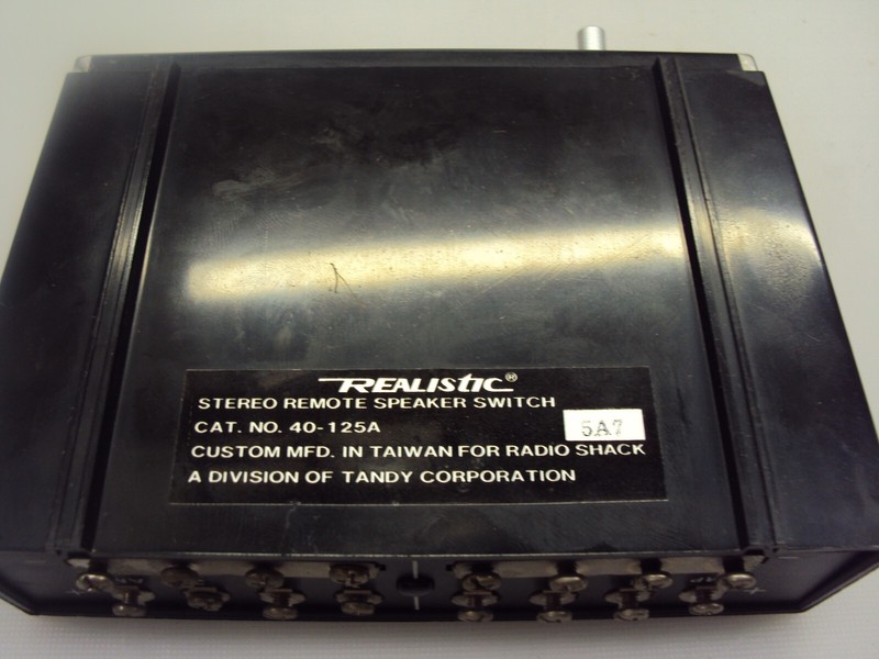 Realistic 40-125A Speaker Selector. Tested. Switches Cleaned. Read More Below. gallery