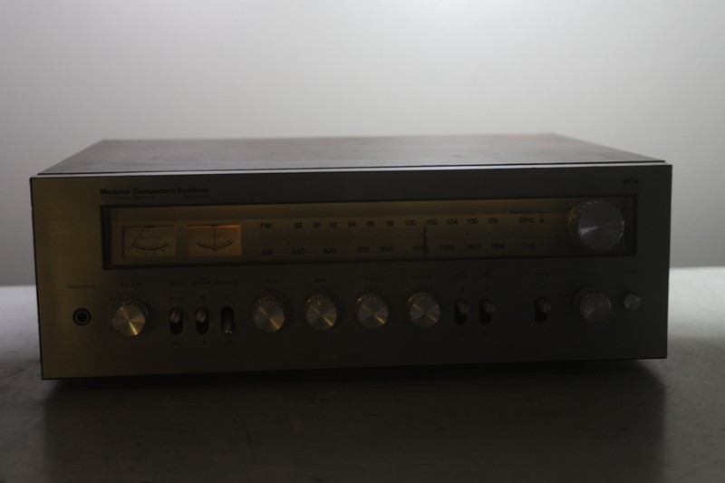 Vintage MCS 3222 Stereo Receiver Silver Face Tested Working JC Penney gallery