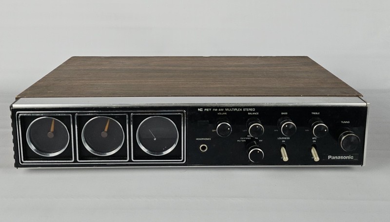 Panasonic RE-7680 Wooden Multiplex Stereo Radio IC FET FM AM