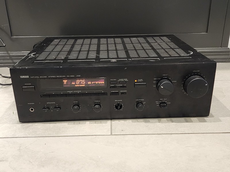 Yamaha RX-550 Stereo Receiver Made in JAPAN