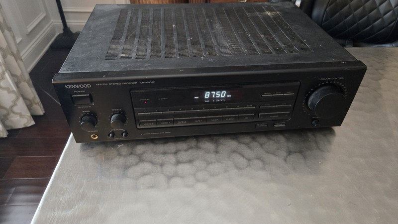 Kenwood KR-A5040 AM-FM Stereo Receiver 200W Tested Works No Remote Included