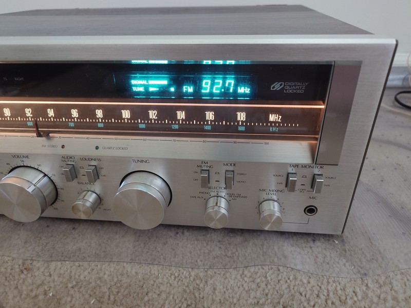 Sansui G-5700 Pure Power DC Stereo Receiver gallery