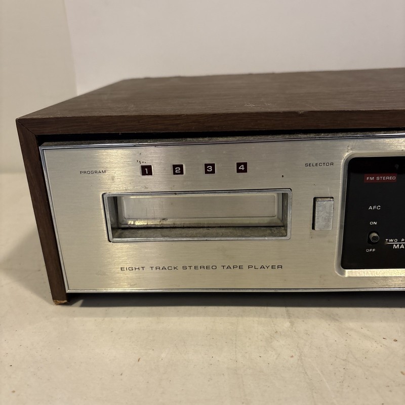 Zenith F680W Stereo 8 Eight Track Player Digilite Receiver - RADIO WORKS - READ! gallery