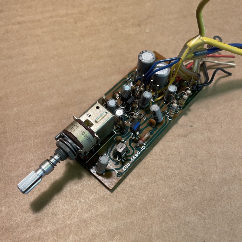 Kenwood KR-6600 Receiver Parts: Control Board X08-1490-10 w/ Potentiometer