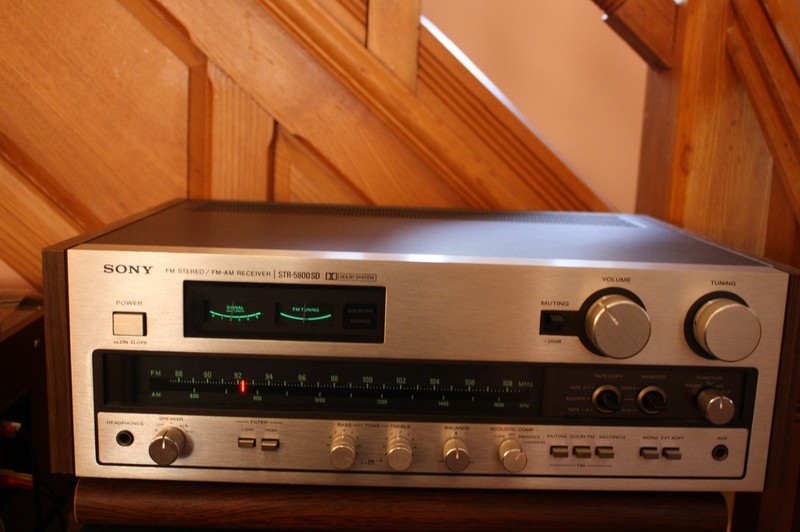 SONY STR-5800SD VINTAGE AM/FM STEREO RECEIVER - IN WORKING CONDITION gallery