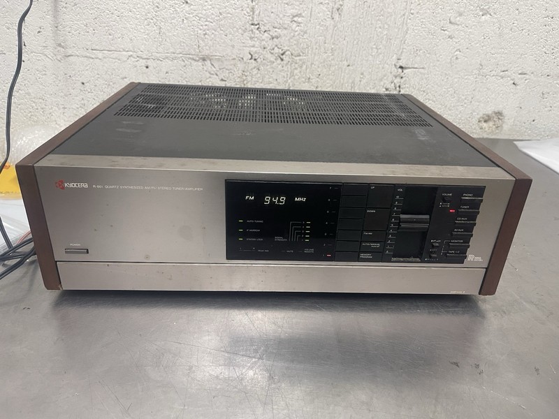 Vintage Kyocera R-861 AM/FM Stereo Tuner Amplifier