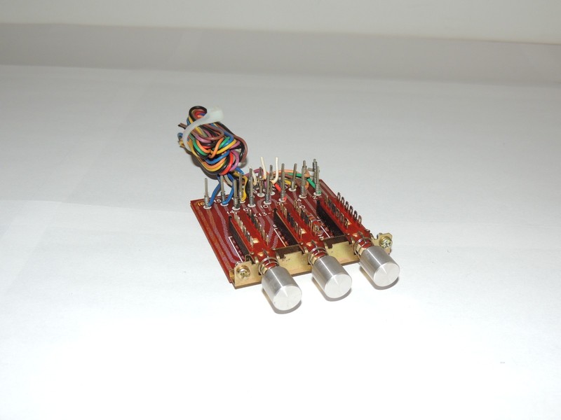 Kenwood Model Eleven Speaker Selector Switch & Knobs X13-2180-10 & K27-0015-04