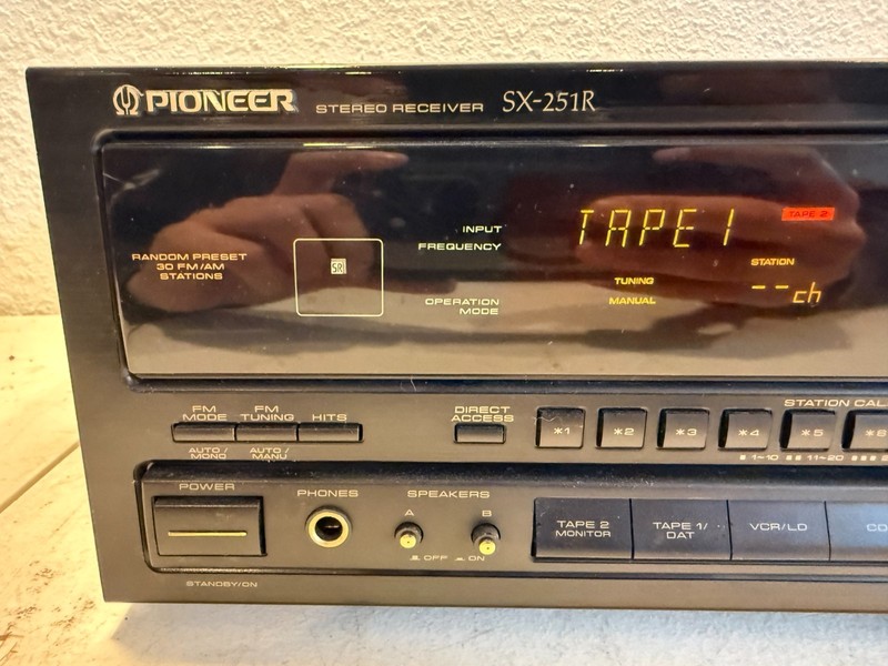 Pioneer SX-251R Stereo Receiver Graphic Equalizer AM/FM gallery