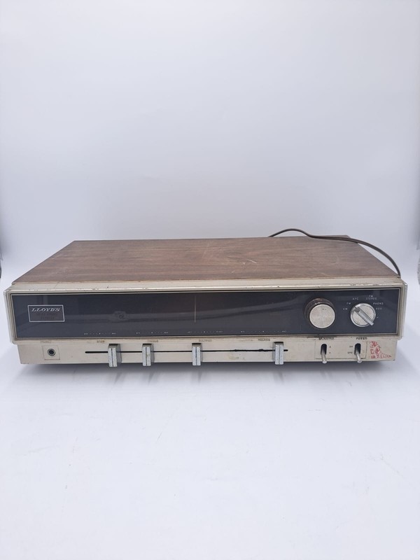 Rare Lloyd's DD-Series Vintage Receiver 1970s Silver Faceplate MCM Audio Collect gallery