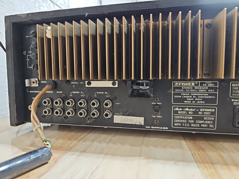 Vintage 1970's Fisher RS-2007 AM/FM Stereo Receiver ~ 75WPC into 8Ω (stereo) gallery