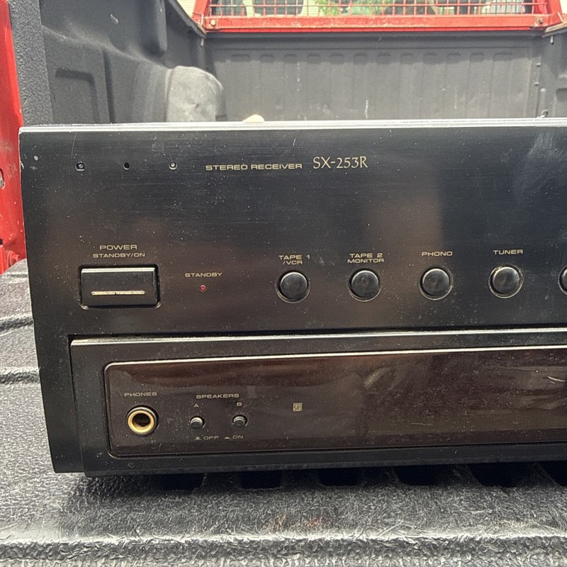 Vintage Pioneer SX-253R Stereo Receiver (TESTED WORKS) gallery