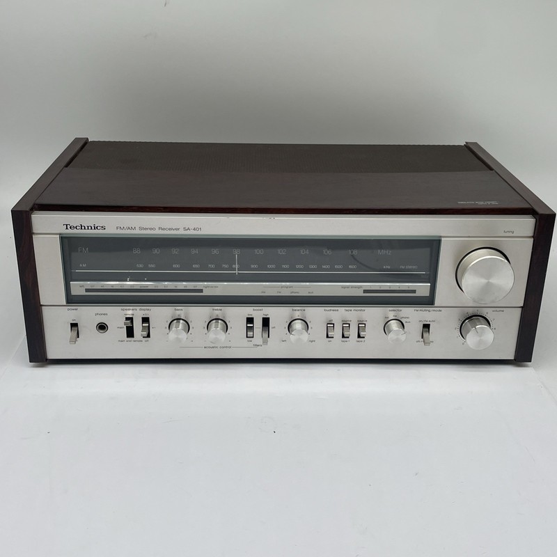 Technics SA-401 Vintage FM/AM Stereo Receiver 1980 Silver Face Wood Grain