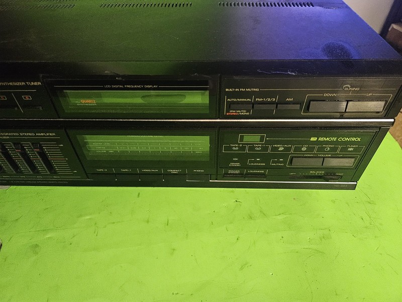 Vintage Fisher Studio-Standard RS-883 AM/FM Stereo Tuner Amplifier gallery