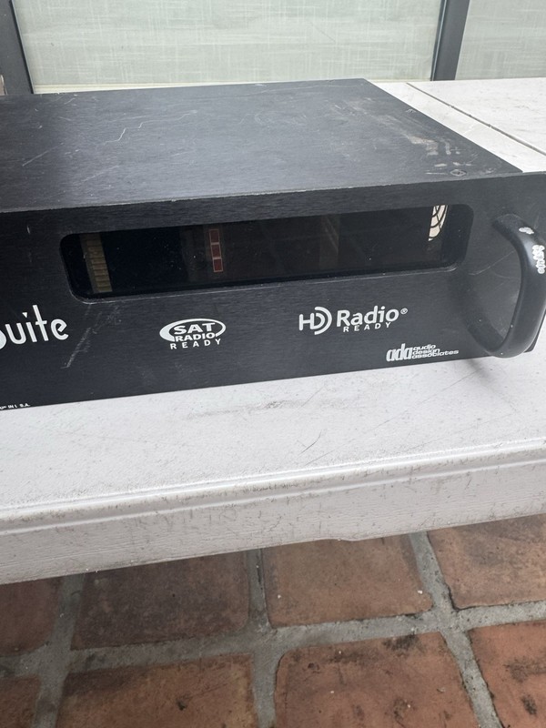 audio design associates ada Three radio AM/FM tuner stereo good gallery