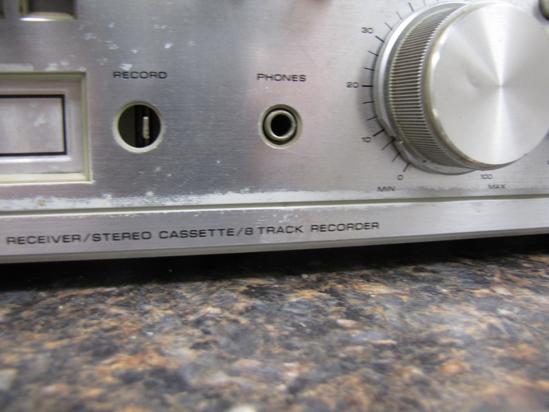 Vintage Soundesign PLL Model 5928 AM-FM Stereo Receiver Cassette 8 Track Record gallery