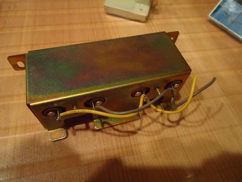 Sansui 9090DB Stereo Receiver Parting Out Meter Lamp Housing gallery