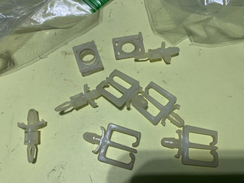 Pioneer SX-727 Stereo Receiver Parting Out – Plastic Standoffs