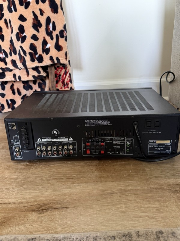 Kenwood KR-A5040 Stereo Receiver Turns On Needs Speaker For Further Testing gallery