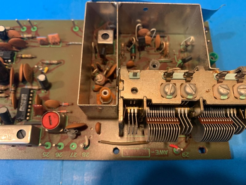 Pioneer SX-434 Stereo Receiver Parting Out - AM / FM Tuner Board gallery