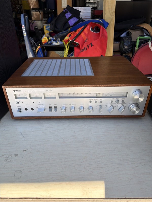 Vintage Yamaha CR-1020 AM/FM Natural Sound Stereo Receiver - Working