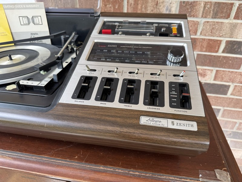 🍊Vintage 1970s Zenith Allegro Stereo System w/ AM/FM Stereo Turntable 8 Track! gallery