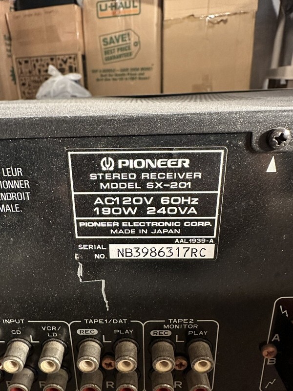 Pioneer Stereo Receiver & Graphic Equalizer, Model SX-201 - 190W ; 240VA gallery