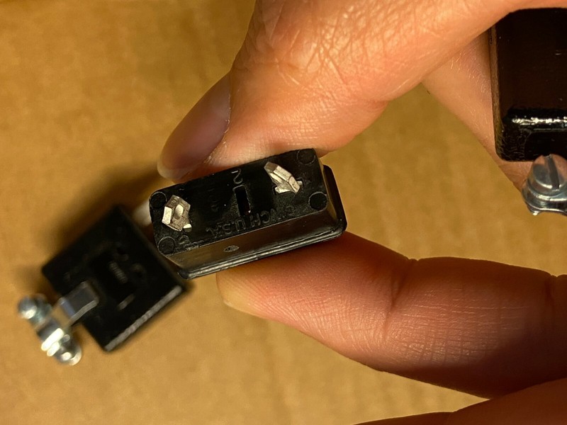 2 New Pioneer Speaker Plug Replacements for Vintage QX-9900 Receiver gallery