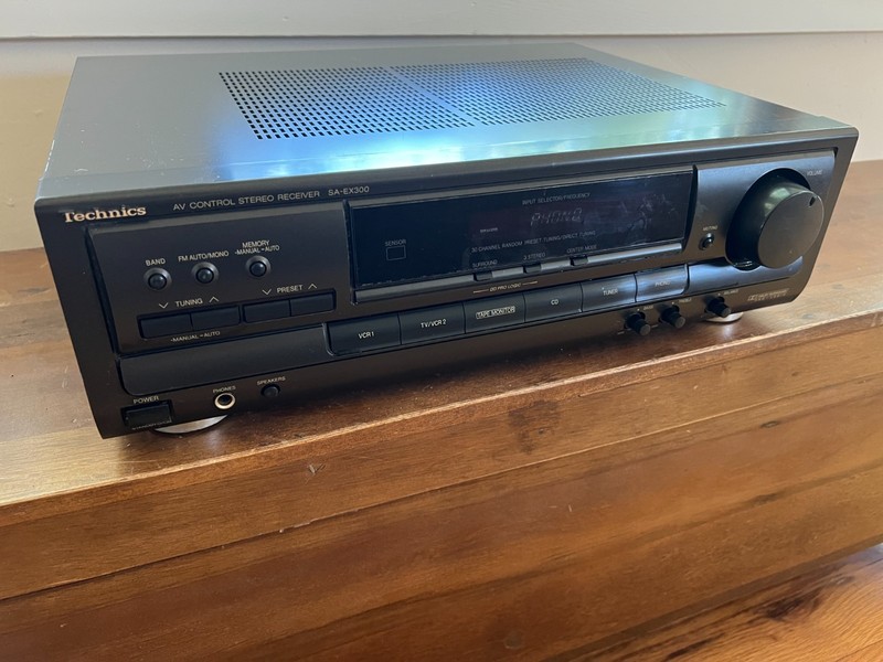Vintage Technics SA-EX300 Stereo Receiver