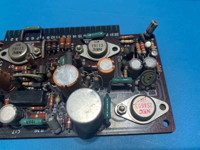 Kenwood KR-6200 Stereo Receiver - Parting Out - Main Amp Unit X07-1110-10 gallery