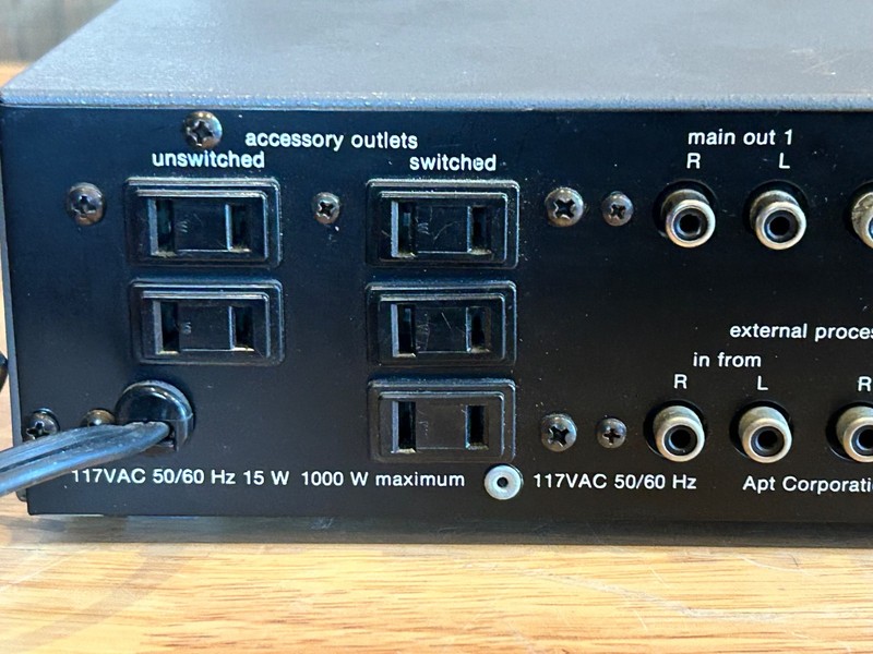 Apt Holman Pre-amplifer Excellent Condition Just Serviced gallery