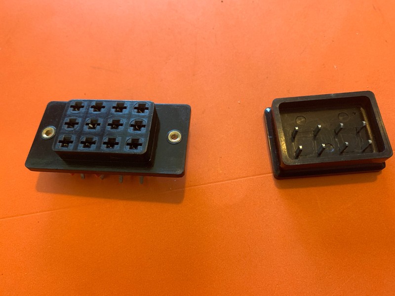 Pioneer QX-747 Quad Receiver Parting Out 2 / 4 Channel Plug and Receptacle