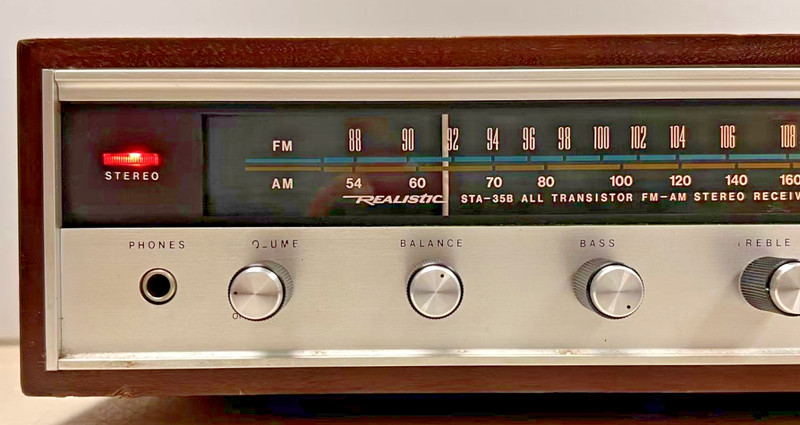 Vintage Realistic STA-35B, 18W AM/FM Stereo Receiver, 1969, Pro. Serviced gallery