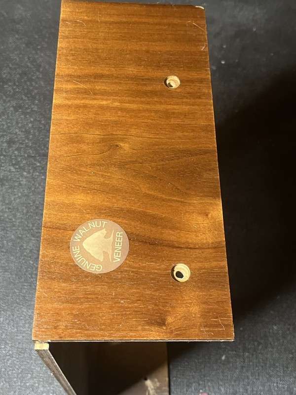 Realistic AM/FM Stereo Receiver Wood Walnut Case Part Out gallery