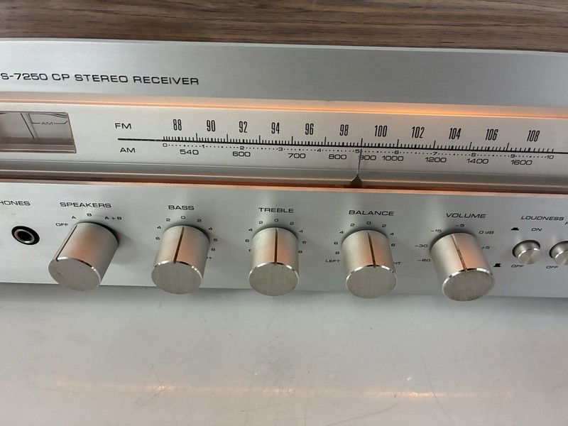 Sherwood S-7250 CP AM/FM Stereo Receiver, Made in Korea, Works gallery