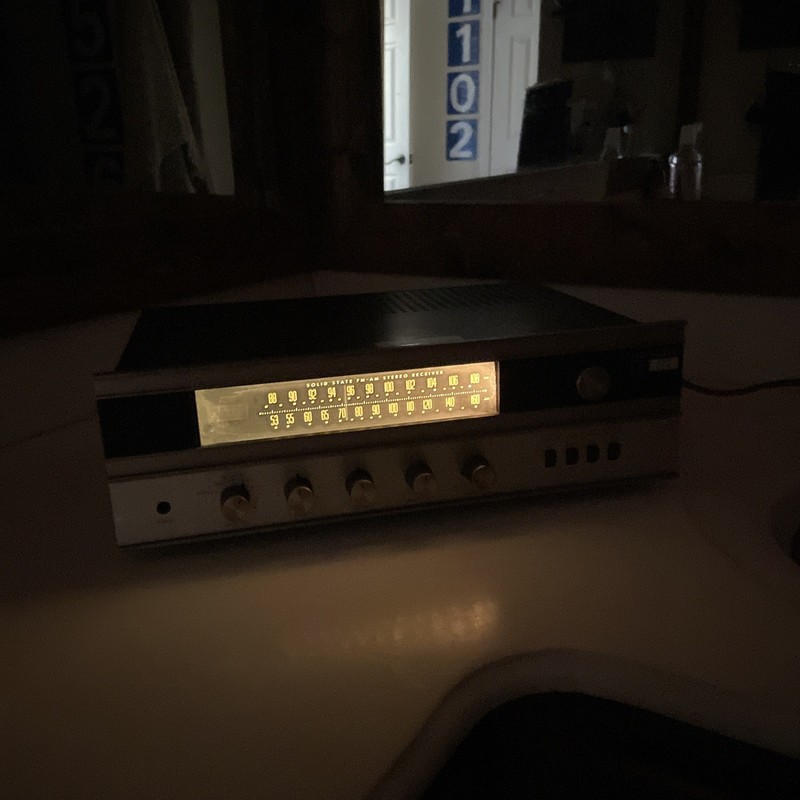 The Fisher 175-T Solid State Stereo Receiver READ gallery