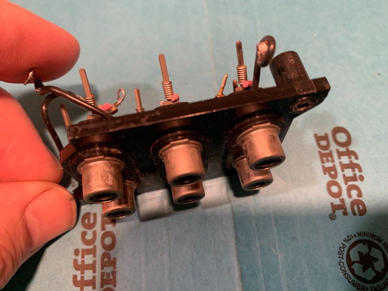 Pioneer SX-880 Stereo Receiver - Parting Out- RCA Jack Assembly gallery