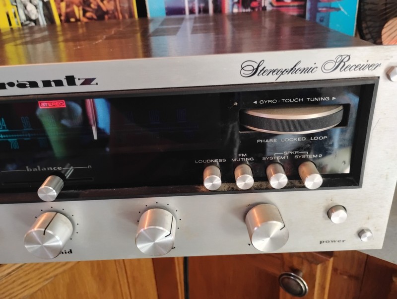 Pre-owned Marantz 2230B Vintage Stereo Receiver gallery
